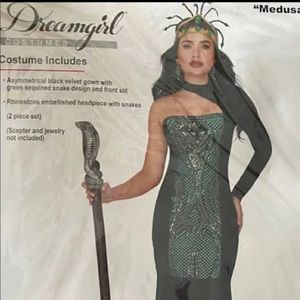 Medusa Halloween costume